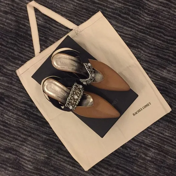 NIB RACHEL COMEY Wext Slingback Kitten Heels
