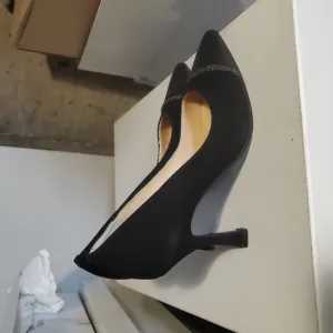 Nib sz 40 $495 Ron White Elegant Black and Gray Women's Heels