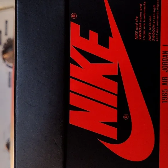 Nike Air Jordan 1 Low Size 10 mens. Shoes Has Never Been Worn.