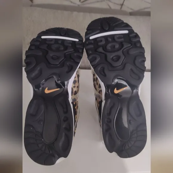 Nike Air Kukini SE Leopard Slip On Athletic Shoes DJ6418-001 Men's Size 10