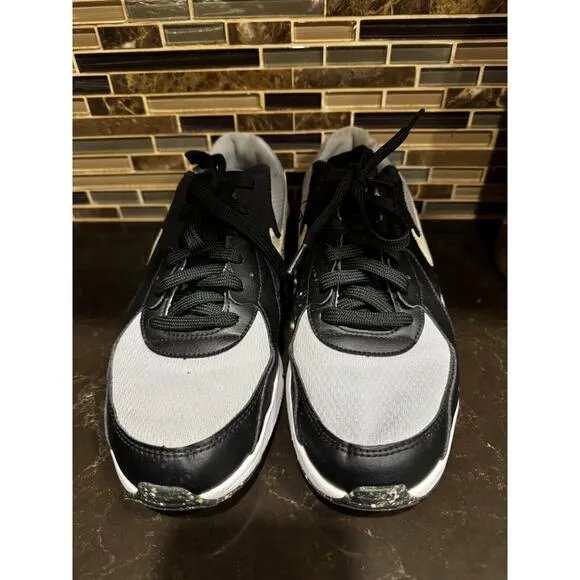 Nike Air Max Excee SE &quot;GS&quot; Black/White Shoe's (CV8131-001) Size 7Y / Women’s 8