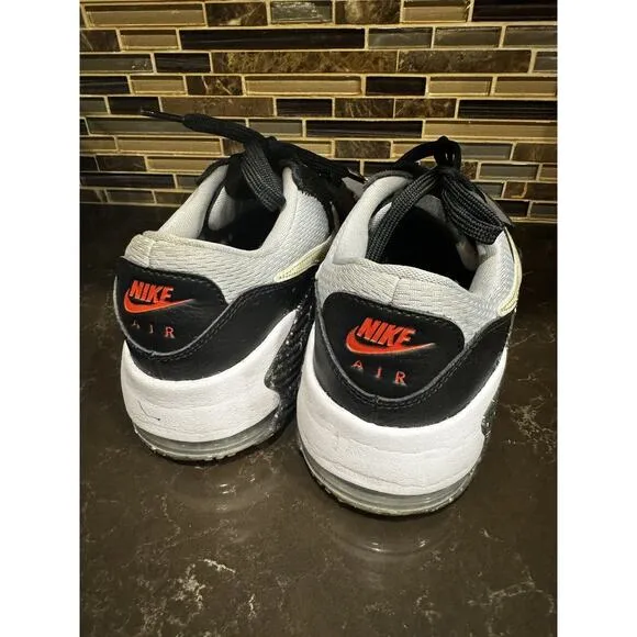 Nike Air Max Excee SE &quot;GS&quot; Black/White Shoe's (CV8131-001) Size 7Y / Women’s 8