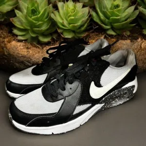 Nike Air Max Excee SE &quot;GS&quot; Black/White Shoe's (CV8131-001) Size 7Y / Women’s 8