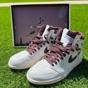 Nike Air Men's White and Brown Sneakers