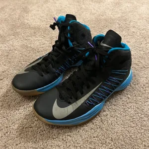 Nike Hyperdunk  Lunarlon Black and Blue Basketball Shoe Men’s Size 10