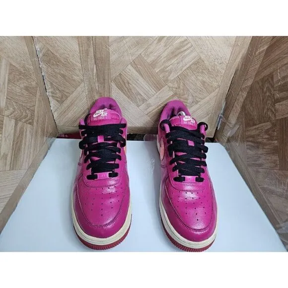 Nike Men's Air Force 1 &quot;Keep Your Body&quot; Fashion Purple Size 10.5.   241