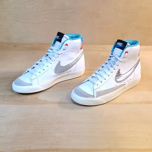 Nike Mid Blazer 77 White Leather  Athletic Shoes