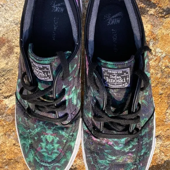 Nike Stefan Janoski skate shoesSB palm leaves size 12 for men