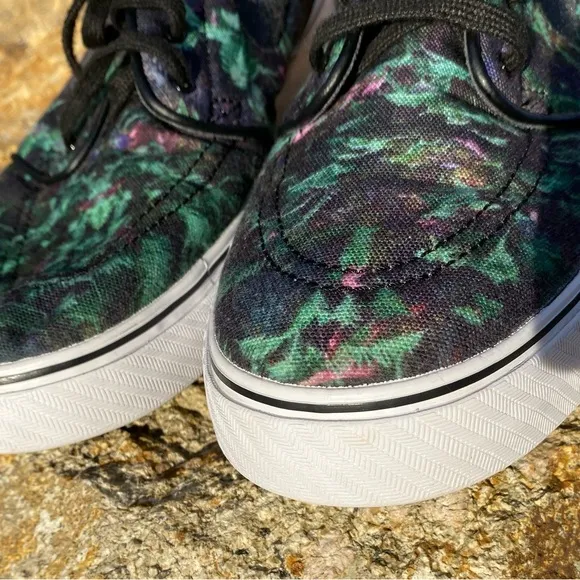 Nike Stefan Janoski skate shoesSB palm leaves size 12 for men