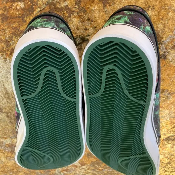 Nike Stefan Janoski skate shoesSB palm leaves size 12 for men