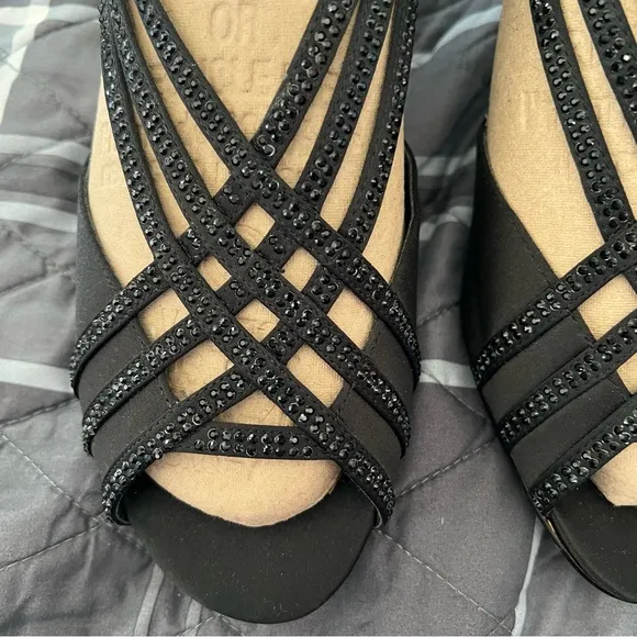 Nina Novita Black Stone Trim Low Heeled Shoes Leather Sole NWOB Sz 10 Ret $99