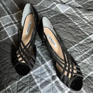 Nina Novita Black Stone Trim Low Heeled Shoes Leather Sole NWOB Sz 10 Ret $99