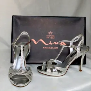 NINA Silver Sandals Metallic Heel Ankle Strappy 6.5 Open Toe Prom Party Sexy