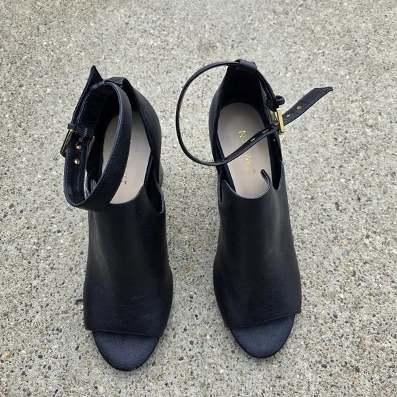Nine West Black Open-Toe Heeled Sandals Women Size 9