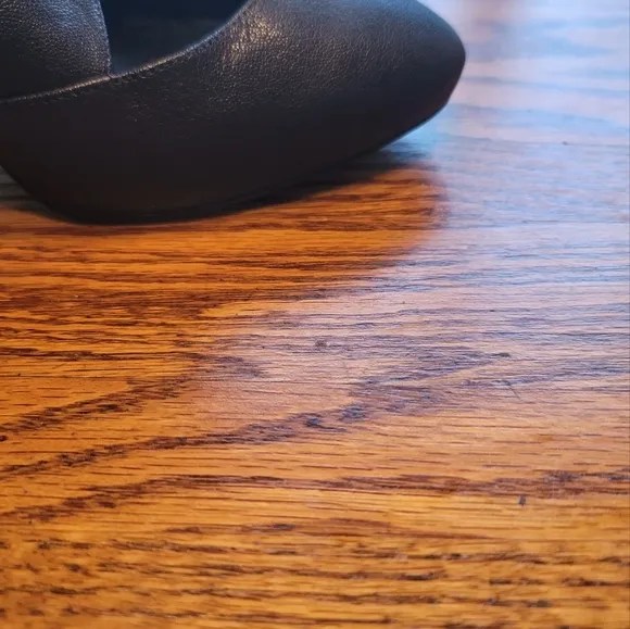 Nine West Nicolette Black Genuine Leather Almond Toe Heels Booties Boots Shoes