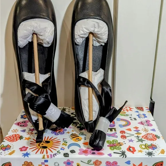 NWB BLACK Jeffrey Campbell “That’s A Wrap” Ballet Flats - 9.5