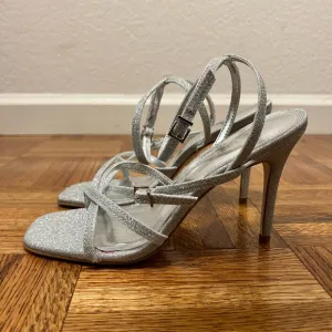 NWOB Aster Azores Strappy Glitter Sandals