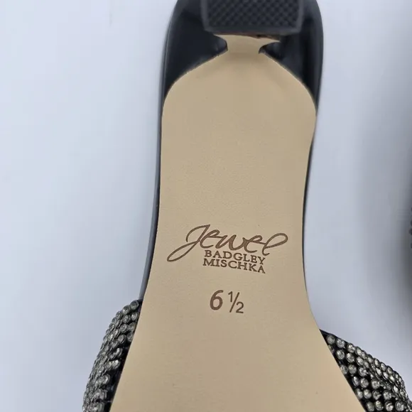 NWOT Jewel Badgley Mischka Humor Crystal Open-Toe Kitten Heel Mules, Black, 6.5