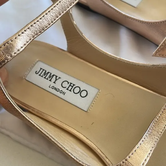 NWOT Jimmy Choo Naia Flat Strappy Sandal Metallic Rose Gold