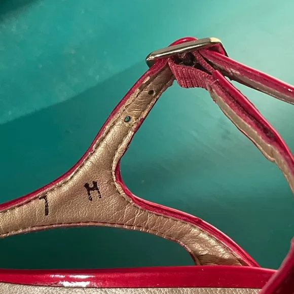 NWOT - Stuart Weitzman Red Patent Leather Strappy Heels Sandals - Sz 7