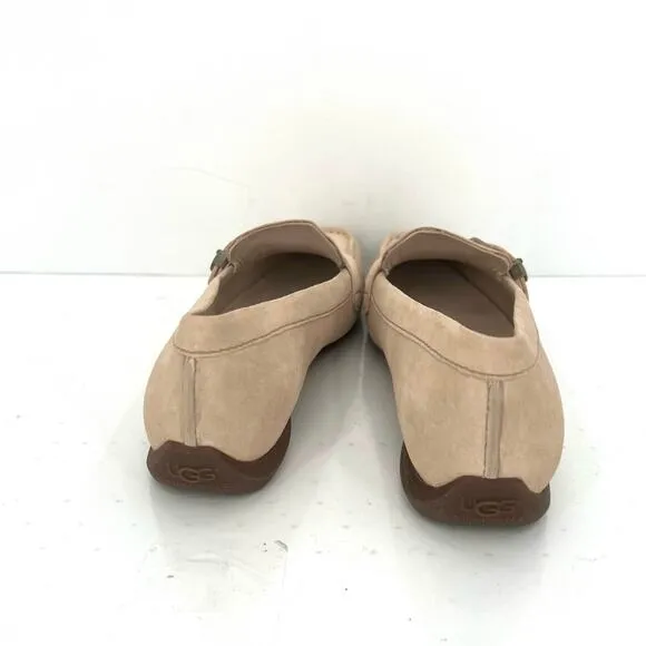 NWOT UGG women’s suede loafers flats shoes with buckle