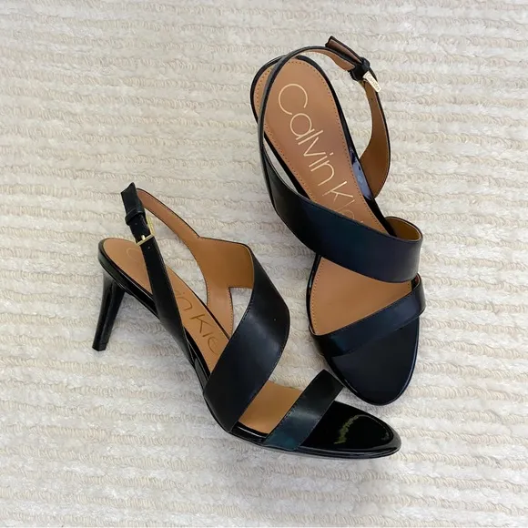 NWT Calvin Klein Lancy Nappa black heeled dress sandals