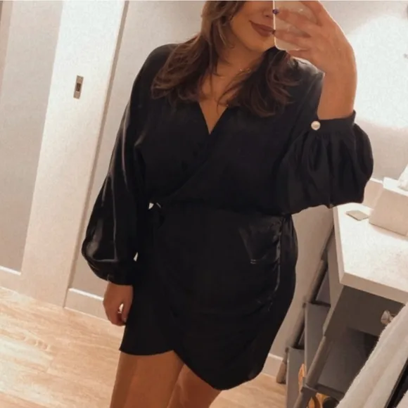 NWT* ZARA Satin Effect Wrap Dress Black