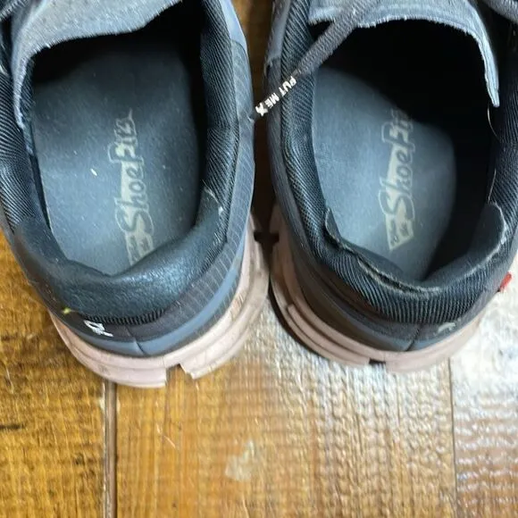 On Cloud Cloud Flow Gray and Pink Running Shoes size 8
