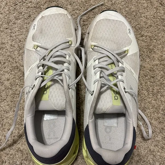 ON Cloudflyer Shoes