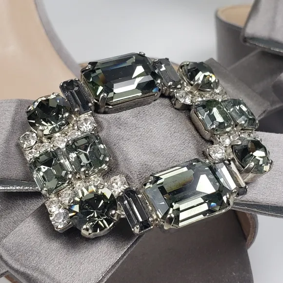 Oscar de la Renta Gray Satin Rhinestone Jewel Bow Formal sz EU 39 US 8.5