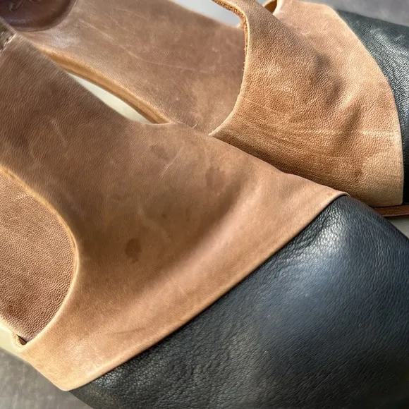 🤎🖤🤎P. Monjo 41. 10 black brown leather deco style shoes heels