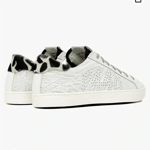 P448 John W Sneakers-Dusty Giraffe-Size 39 euro Us size 8.5