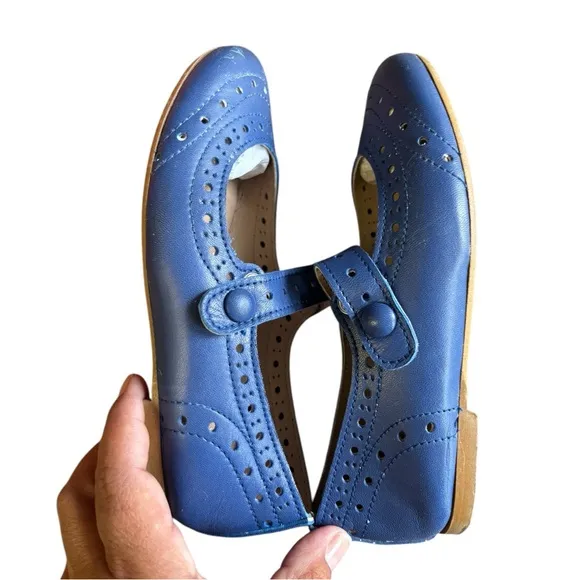 Papanatas | Leather Mary Jane’s Vintage Appeal