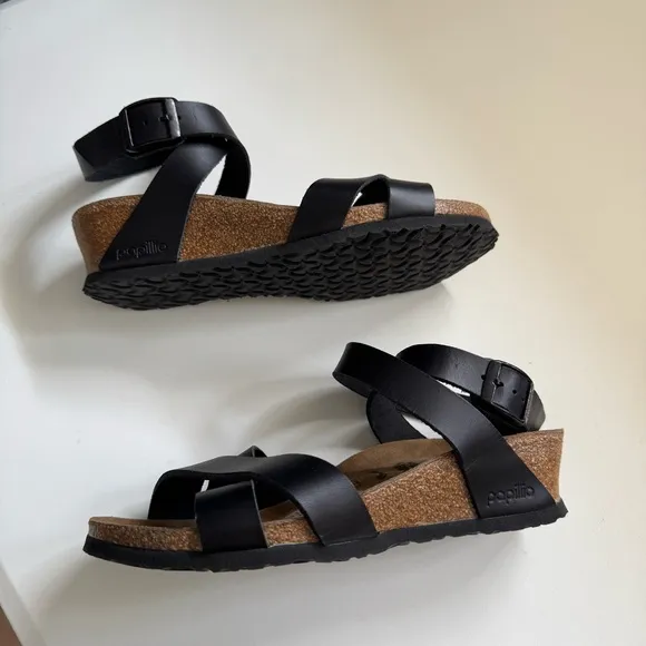 Papillio Womens Size US 5 EU 36 Narrow Lola Black Leather Strappy Wedge Sandals