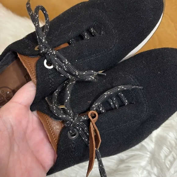 Paul Green Black Merino Wool Kalista Sneakers In Black Cognac Combo Size 4 1/2