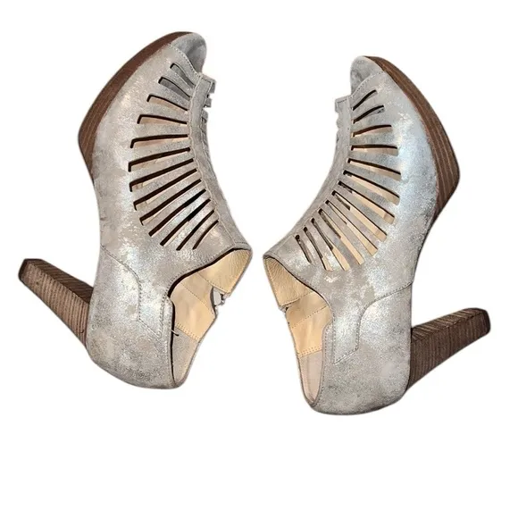 Paul Green Women's Silver Leather Sandals Size 9