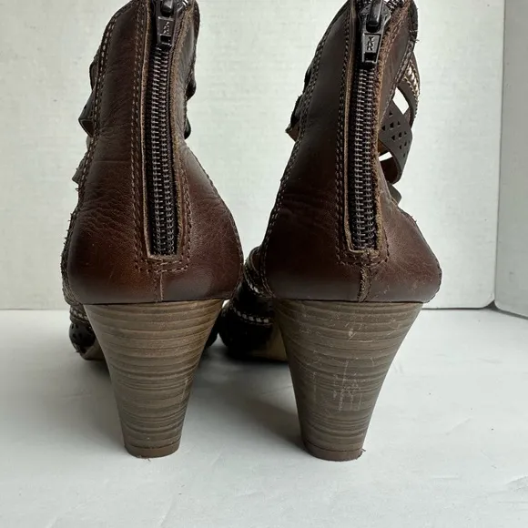Pikolinos Maracaibo Gladiator Sandals Cognac Tan Leather Cut Out 39 / 8.5 - 9