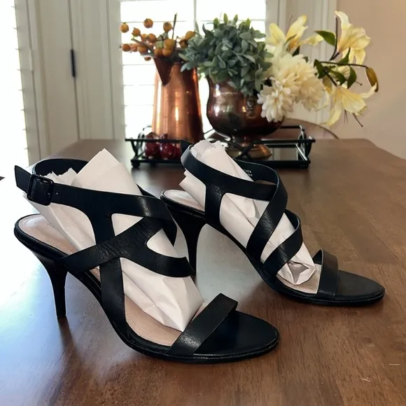 Pour La Victoire Sandals Sz 9 3.5” Heels Strappy Buttery soft Leather Open Toe