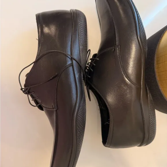 Prada Men's Black Leather Shoes