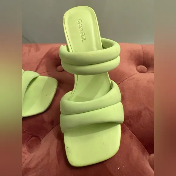 Puffy green, high heeled strappy slide-on sandals – – Unique AF