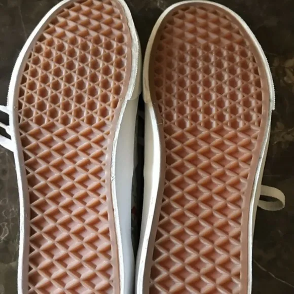Rare ariel disney vans shoes 12.5 kids