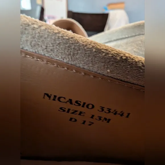 Robert Talbott Men's 13, Taupe Suede Penny Loafers, EUC