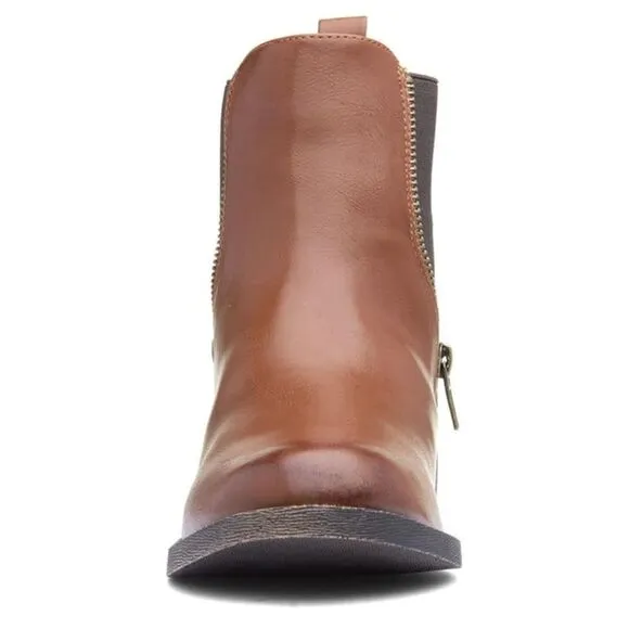 Rocket dog Camilla brown boots Chelsea biker Size 8.5.  B84