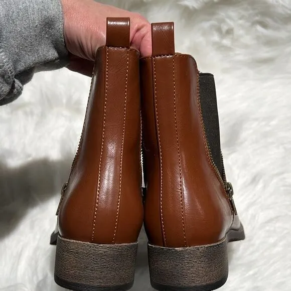 Rocket dog Camilla brown boots Chelsea biker Size 8.5.  B84