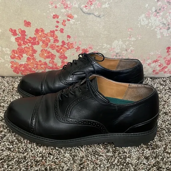 Rockport Black Leather Mens Lace Up Dress Shoes, Size 9W, Model #M1728 Office