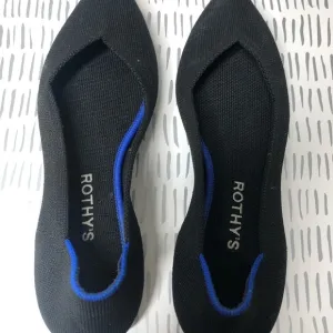 Rothy’s black flats