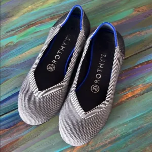 Rothy's Women's Black and Blue Flats