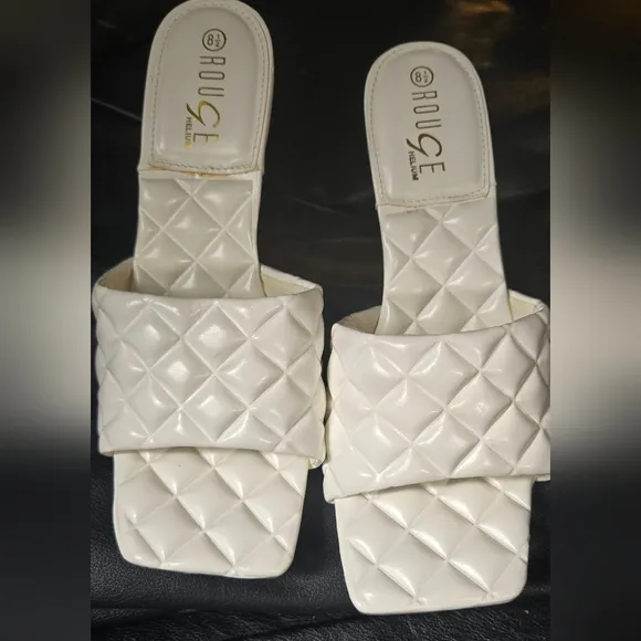 Rouge Helium White Quilted Women's Kitten Keels Sz8.5 NEW