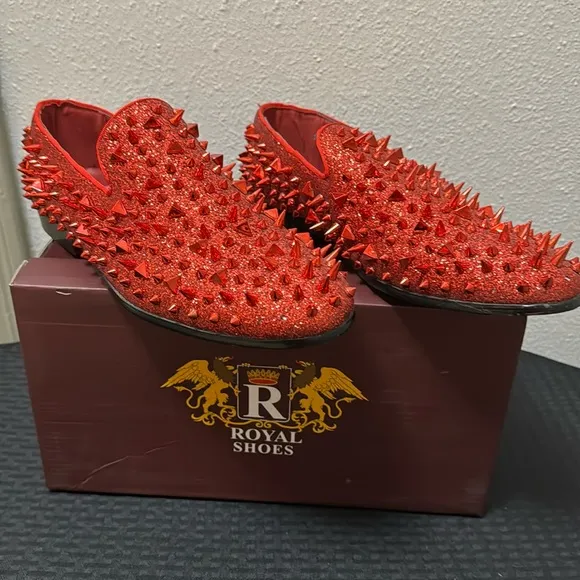 Royal Shoes Red Spikes Red Bottoms Mens Smoking Slip-on Dress Shoes Sizes 9 EUC