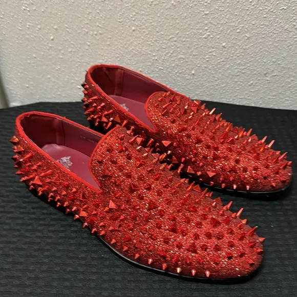 Royal Shoes Red Spikes Red Bottoms Mens Smoking Slip-on Dress Shoes Sizes 9 EUC